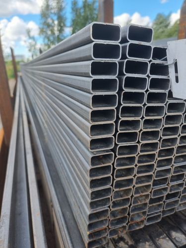 картинка Труба профильная 50х25х3 мм